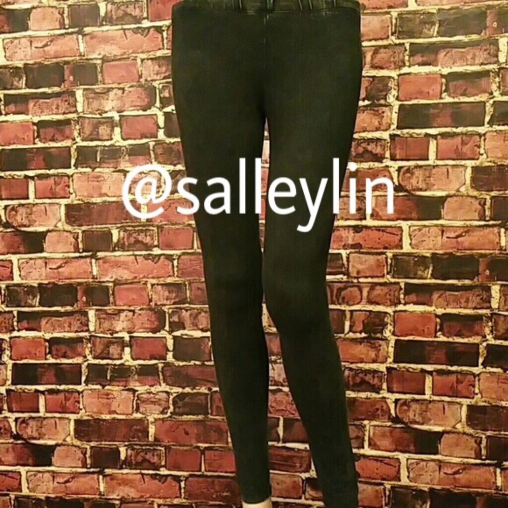 🔵Ash Black Leggings
